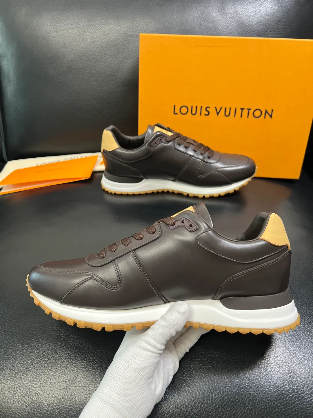 Men's shoes 💰740 Lv high quality top handicrafts Louis Vuitton, counters are equipped with the original factory, the uppers are imported from Italy, high-quality splicing colorful complex crafts, imported cowhide lining is soft and comfortable, soles: original soles specially provided by the original factory, T men's shoes 💰U exclusive movable molded soles are super comfortable, original factory single goods, code number 39-44 (customized 45)